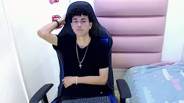 johnny cagee online show from December 7, 2024, 8:00 am