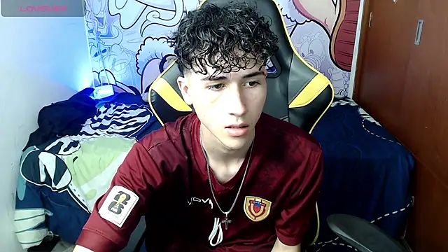 johnny cagee online show from December 10, 2024, 4:45 am