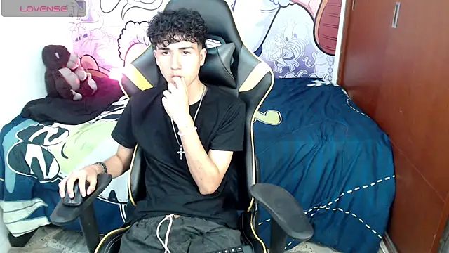 johnny cagee online show from December 11, 2024, 6:36 am