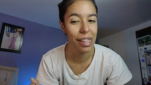 stephania t online show from May 15, 2026, 12:45 pm