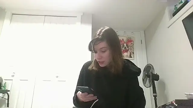 TheSexiest2025 online show from February 26, 2025, 2:36 pm