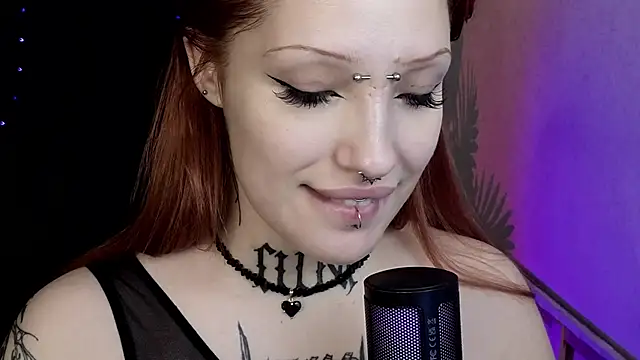 violetviolator online show from February 8, 2025, 7:04 am