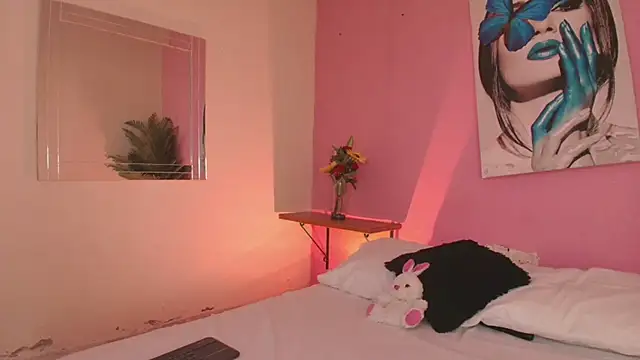 Pammela Smith online show from February 26, 2026, 8:19 pm