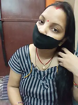 Snapshot of Manjudear chatting on July 6, 2026, 4:09 pm Manjudear online show from July 6, 2026, 4:09 pm