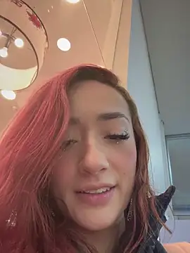 Snapshot of ariiel_ chatting on December 18, 2024, 5:52 pm ariiel online show from December 18, 2024, 5:52 pm