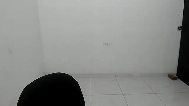 Snapshot of estefania224 chatting on May 9, 2026, 2:28 am estefania224 online show from May 9, 2026, 2:28 am
