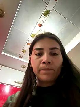 aurora divine online show from December 13, 2025, 11:54 pm