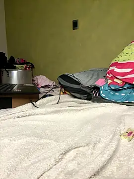 aurora divine online show from January 9, 2026, 1:30 am