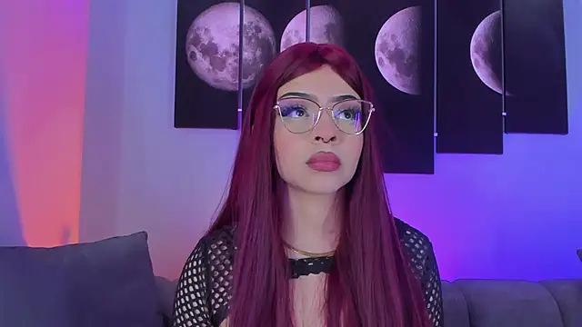 maddy walker online show from June 3, 2026, 12:08 pm