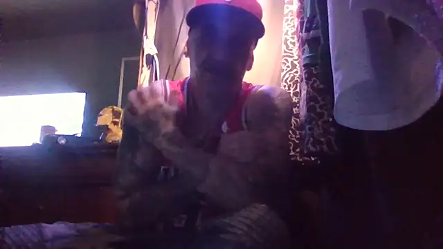 CandiedPompano online show from October 9, 2025, 8:51 pm