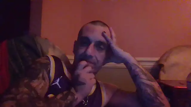 CandiedPompano online show from November 1, 2025, 6:48 am