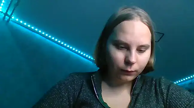 Snapshot of Thalia__Star chatting on December 13, 2024, 5:05 am Thalia Star online show from December 13, 2024, 5:05 am