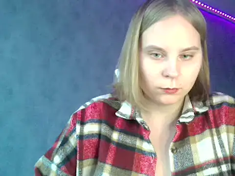 Snapshot of Thalia__Star chatting on January 21, 2025, 7:58 am Thalia Star online show from January 21, 2025, 7:58 am