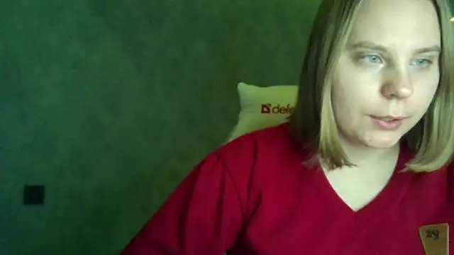 Snapshot of Thalia__Star chatting on February 7, 2025, 4:37 am Thalia Star online show from February 7, 2025, 4:37 am