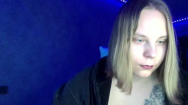 Snapshot of Thalia__Star chatting on February 13, 2025, 5:26 am Thalia Star online show from February 13, 2025, 5:26 am