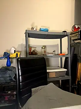 choclatepeaach online show from November 26, 2025, 3:29 am