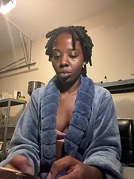 choclatepeaach online show from February 6, 2026, 11:57 am