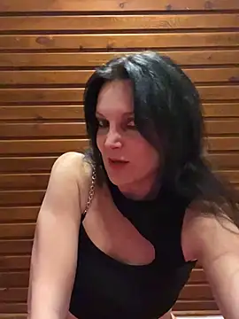 -OLYA- online show from February 20, 2025, 8:14 pm