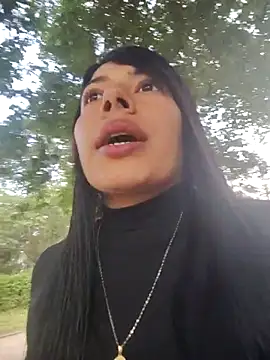 Snapshot of Caro_kitty- chatting on November 12, 2025, 11:32 am Caro kitty- online show from November 12, 2025, 11:32 am