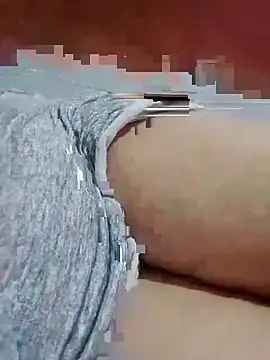 Snapshot of houda_sex_hot chatting on April 15, 2026, 6:20 am houda sex hot online show from April 15, 2026, 6:20 am