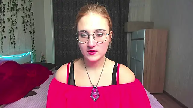 Snapshot of Miss_Elsa_ chatting on December 19, 2024, 3:07 am Miss Elsa online show from December 19, 2024, 3:07 am