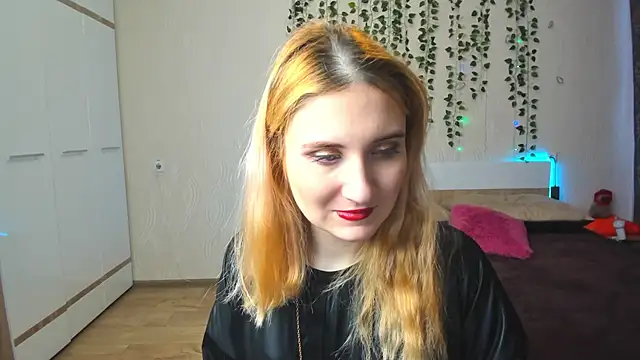 Snapshot of Miss_Elsa_ chatting on March 14, 2025, 2:31 am Miss Elsa online show from March 14, 2025, 2:31 am