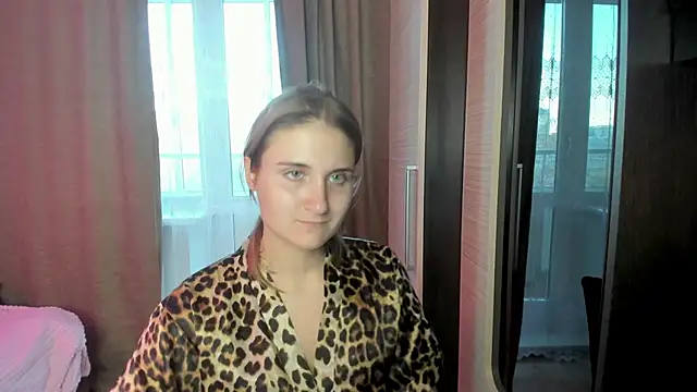 Snapshot of Miss_Elsa_ chatting on September 18, 2025, 11:56 am Miss Elsa online show from September 18, 2025, 11:56 am