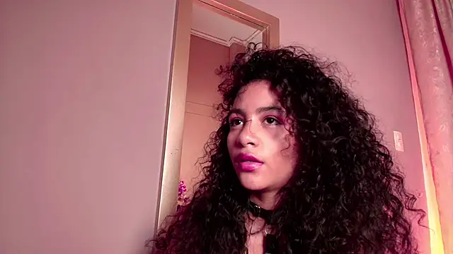 AntonellaHall  online show from April 9, 2026, 6:46 pm