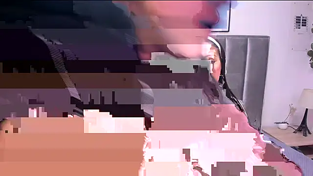 Emmy-Turnner online show from October 2, 2025, 12:01 pm