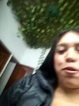 Laiia Page online show from April 7, 2026, 12:27 pm