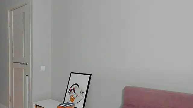 Snapshot of EllaSky_xoxo chatting on December 14, 2024, 3:07 am EllaSky xoxo online show from December 14, 2024, 3:07 am