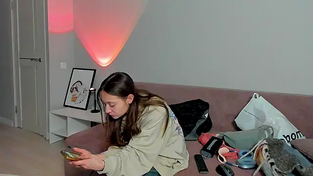 Snapshot of EllaSky_xoxo chatting on January 22, 2025, 5:37 am EllaSky xoxo online show from January 22, 2025, 5:37 am