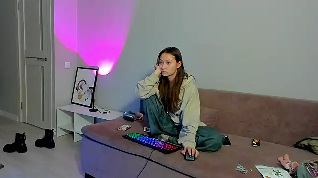 Snapshot of EllaSky_xoxo chatting on January 31, 2025, 2:28 pm EllaSky xoxo online show from January 31, 2025, 2:28 pm