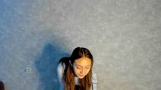 Snapshot of EllaSky_xoxo chatting on October 9, 2025, 4:16 pm EllaSky xoxo online show from October 9, 2025, 4:16 pm