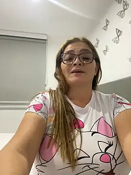 Snapshot of AntonellaAlondra4 chatting on December 26, 2024, 6:09 am AntonellaAlondra4 online show from December 26, 2024, 6:09 am