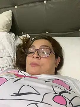 Snapshot of AntonellaAlondra4 chatting on February 21, 2025, 4:29 am AntonellaAlondra4 online show from February 21, 2025, 4:29 am