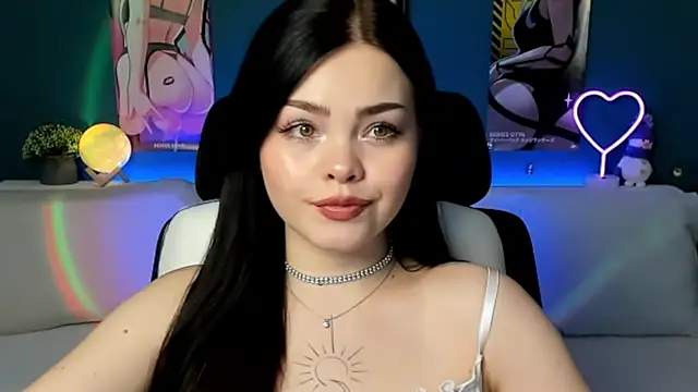 AkiraKatsu online show from December 23, 2024, 5:54 pm