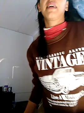 Snapshot of Alisson_420 chatting on November 15, 2025, 7:54 pm Alisson 420 online show from November 15, 2025, 7:54 pm