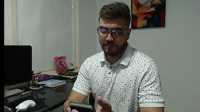 Snapshot of Dylanwish chatting on December 29, 2024, 11:08 pm Dylanwish online show from December 29, 2024, 11:08 pm