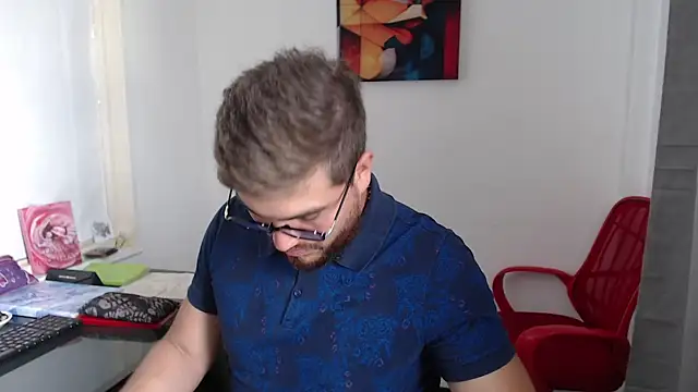 Snapshot of Dylanwish chatting on January 28, 2025, 8:15 pm Dylanwish online show from January 28, 2025, 8:15 pm