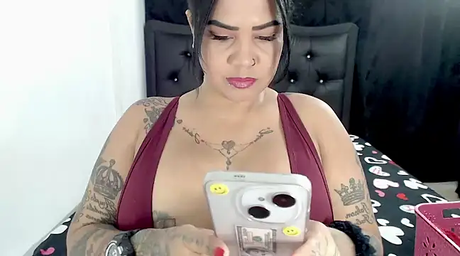 reichellbusty online show from February 16, 2025, 8:44 pm