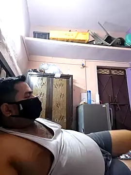 bobbyronak online show from October 4, 2025, 7:01 pm