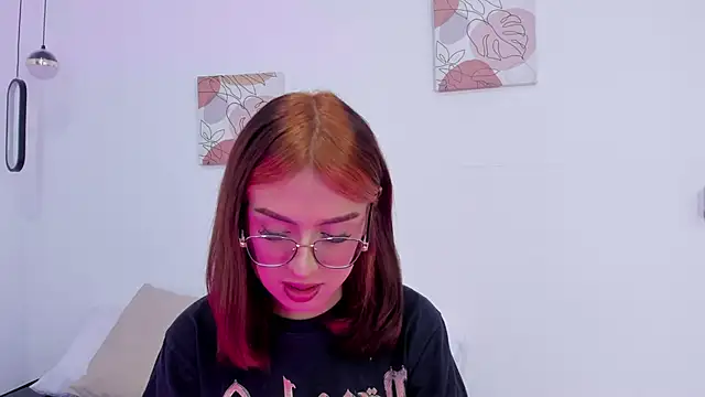 samantha  fairy online show from February 7, 2025, 2:58 pm