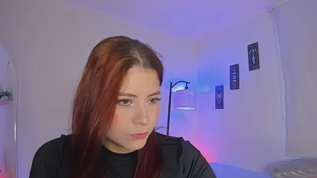 Snapshot of sara_sweet9 chatting on October 28, 2025, 9:28 pm sara sweet9 online show from October 28, 2025, 9:28 pm