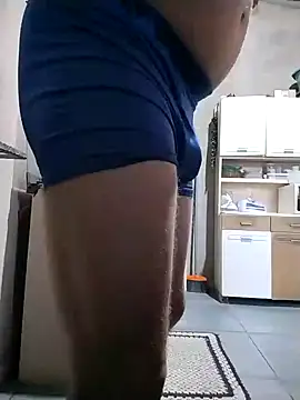 Snapshot of LOIROGOSTOSO87 chatting on January 30, 2025, 9:15 am LOIROGOSTOSO87 online show from January 30, 2025, 9:15 am