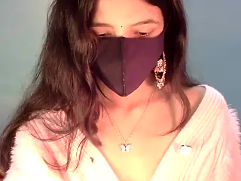 Cute Alaina online show from January 12, 2025, 8:46 am