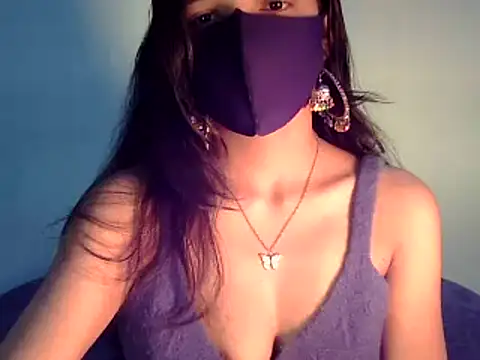 Cute Alaina online show from January 18, 2025, 10:49 pm