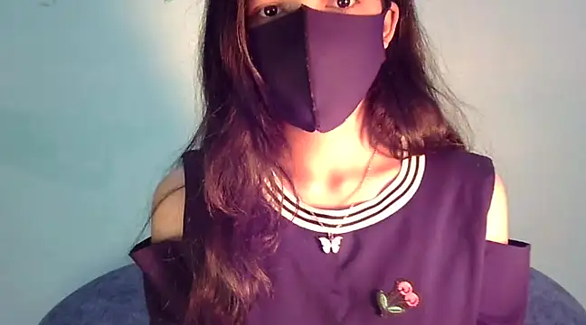 Cute Alaina online show from January 19, 2025, 11:53 pm