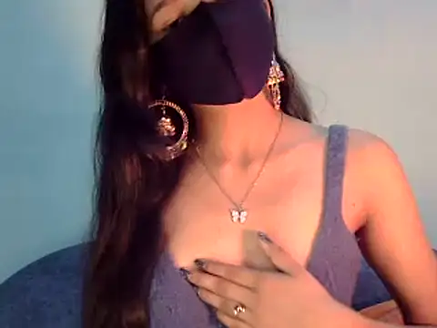 Cute Alaina online show from January 23, 2025, 2:12 am