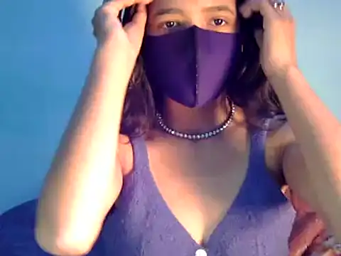Cute Alaina online show from January 25, 2025, 11:00 pm
